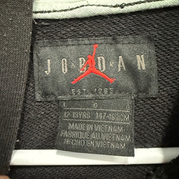 Jordan Jumpman Hoodie Pullover Black Purple Graphic‎ Youth Size Large 12-13 YRS - Picture 5 of 7